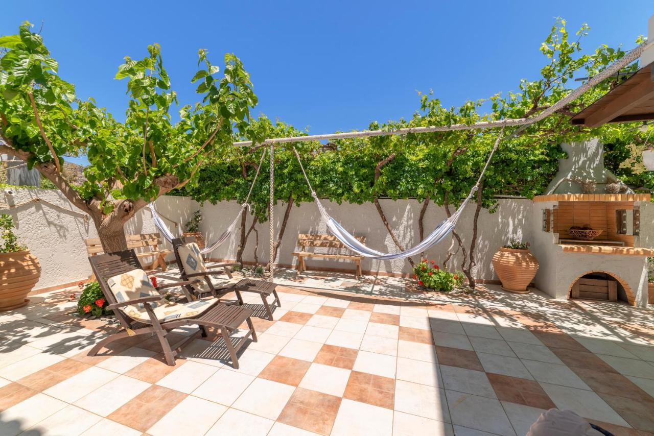 Paradisos Luxury Villas Next To Beach Koutsouras Экстерьер фото