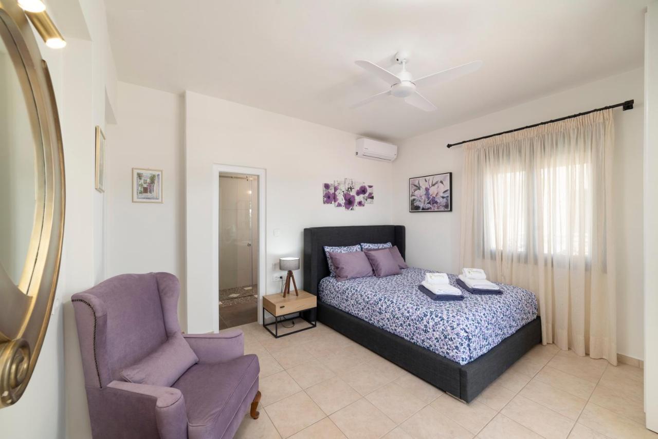 Paradisos Luxury Villas Next To Beach Koutsouras Экстерьер фото